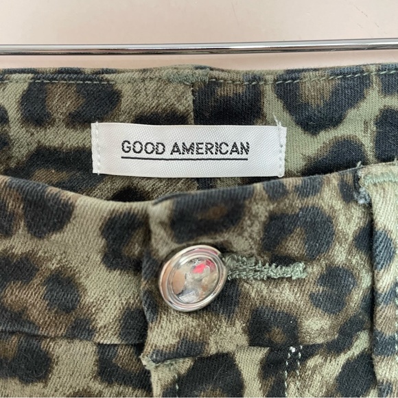 Good American Good Waist Crop Skinny Jeans in Sage Green Leopard Print Size 2/26 - Picture 4 of 7